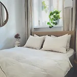 Townhall Apartments
