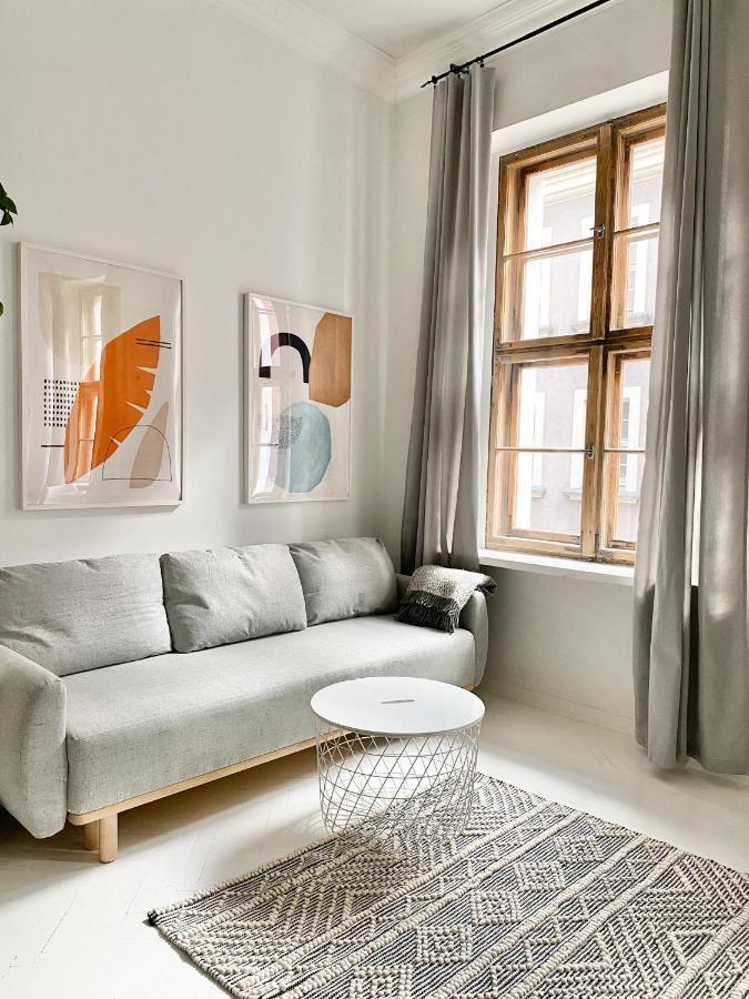 Apartment Townhall
