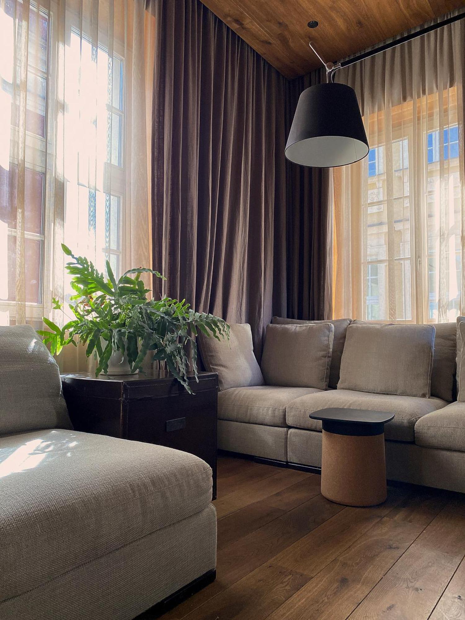 Apartment Townhall *